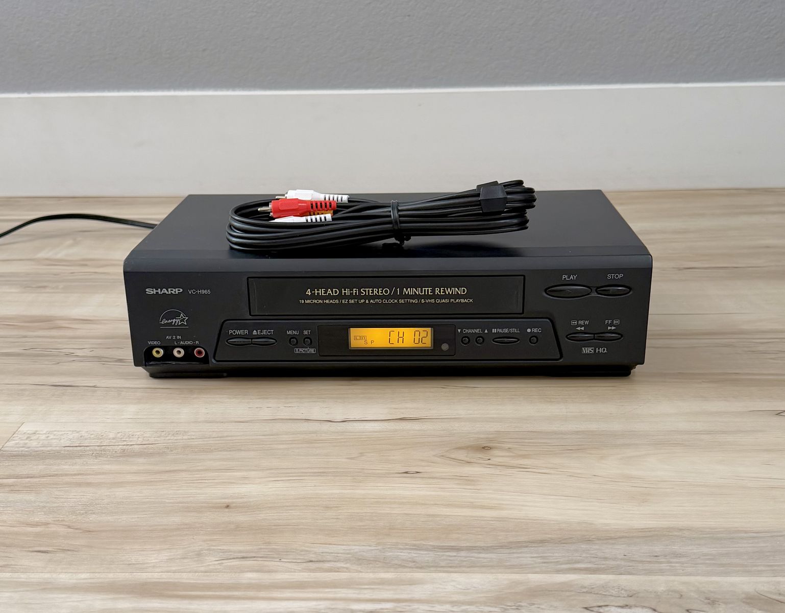 Sharp VCR VHS Player VC-H965U