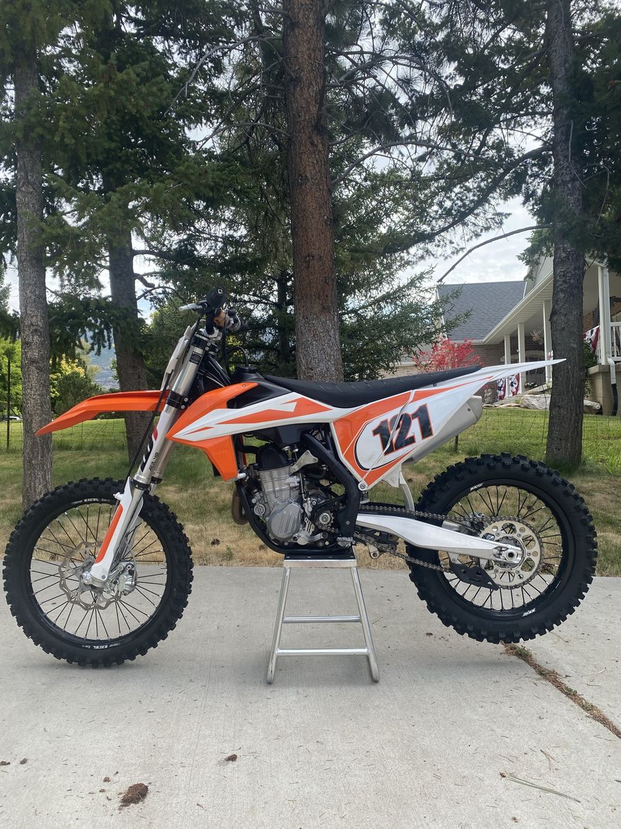 2019 KTM 450SX-F Perfect Condition 31 Stock Hours