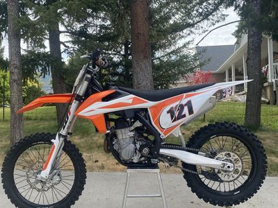 2019 KTM 450SX-F Perfect Condition 31 Stock Hours