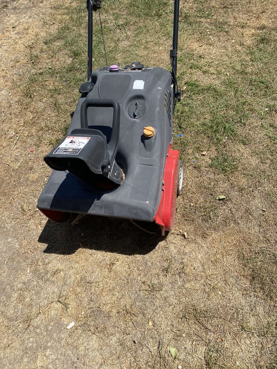 Snow blower