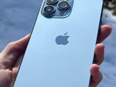 iPhone 13 Pro Max 256GB - Unlocked