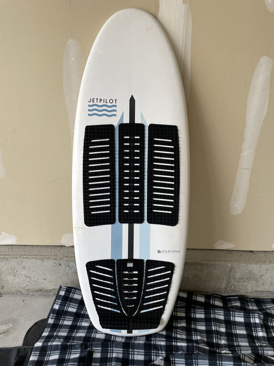 Jetpilot Dylan Ayala Signature Pro Board 4’6”
