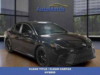 2025 Toyota Camry SE