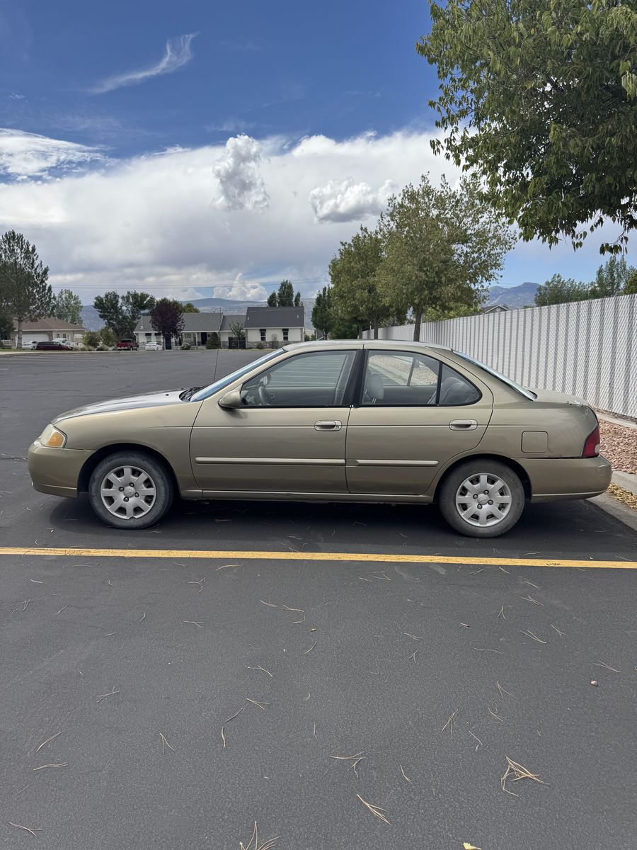2001 Nissan Sentra GXE