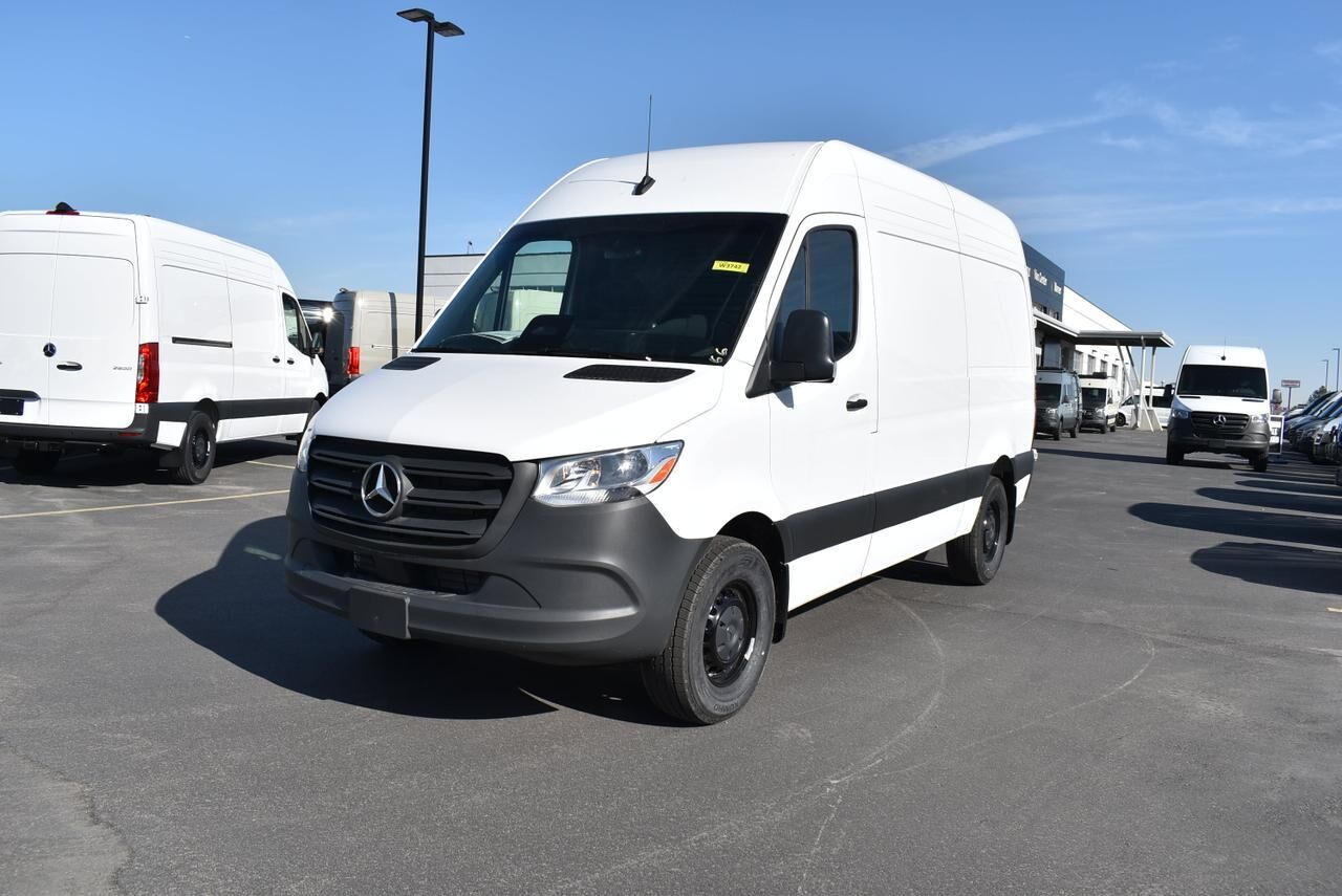 2025 Mercedes-Benz Sprinter 2500