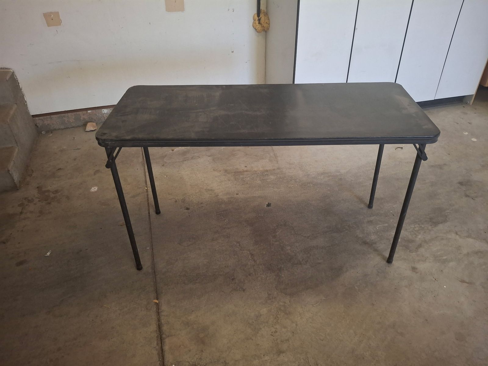 Black Vinyl Metal Folding Utility Table