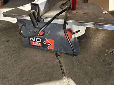 Tile saw