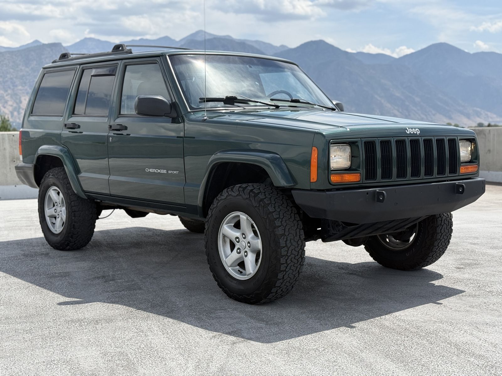 2000 Jeep Cherokee Sport