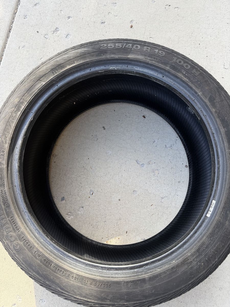 Set of 4 Continental ProContact Tires