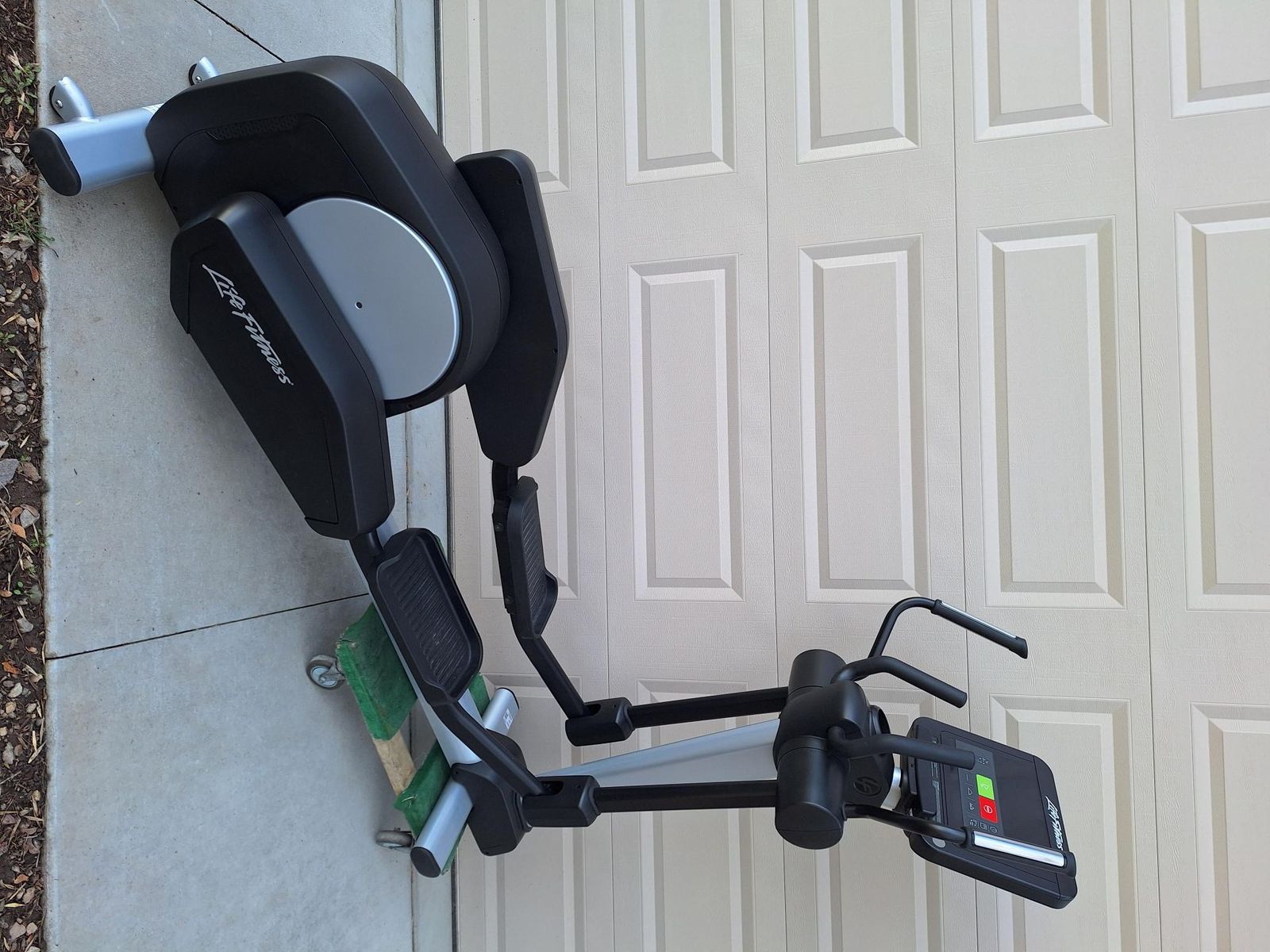 Life Fitness C Series Elliptical Machine