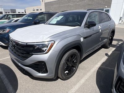 2026 Volkswagen Atlas Cross Sport SEL R-Line Black 4Motion