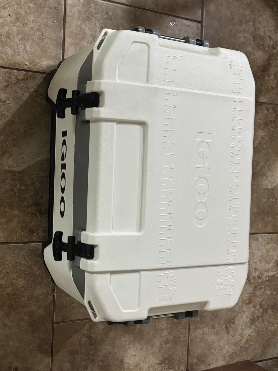Igloo BMX 52- Qt. Cooler