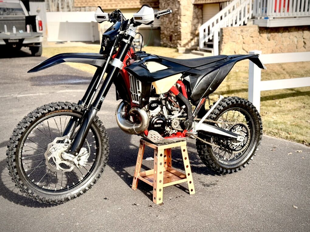 2020 Beta 300RR enduro dirt bike