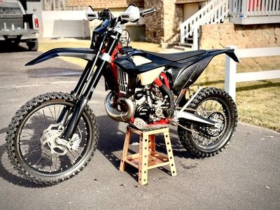 2020 Beta 300RR enduro dirt bike