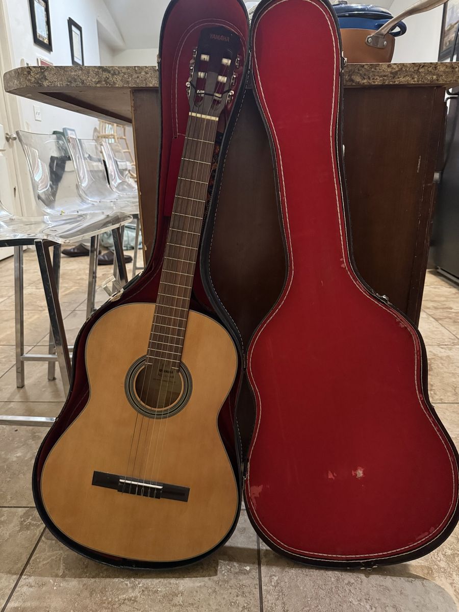 Yamaha 1960s Nippon Gakki No G-60 Classical Acoustic Guitar