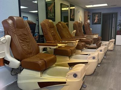 Spa pedicure chairs