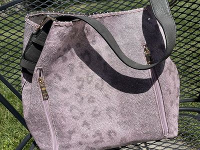 Handbag