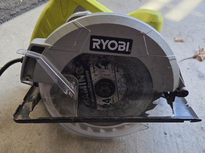 Ryobi Circular Saw *Corded*