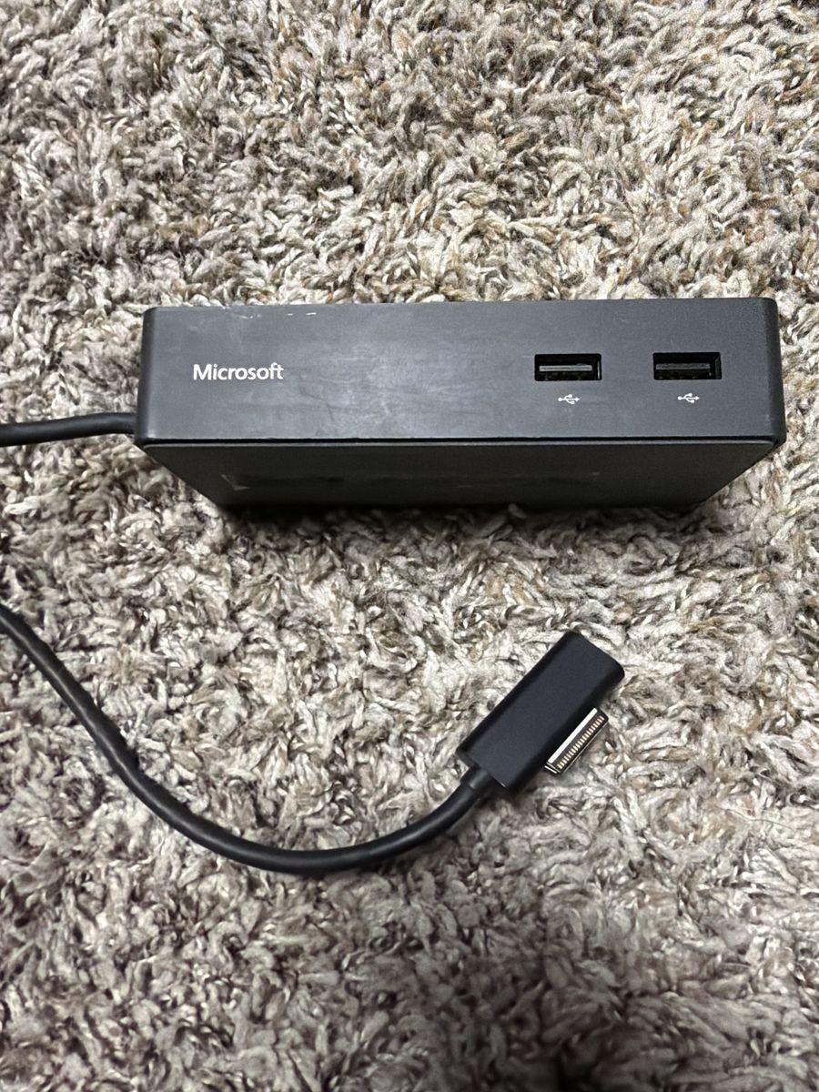 Microsoft surface dock