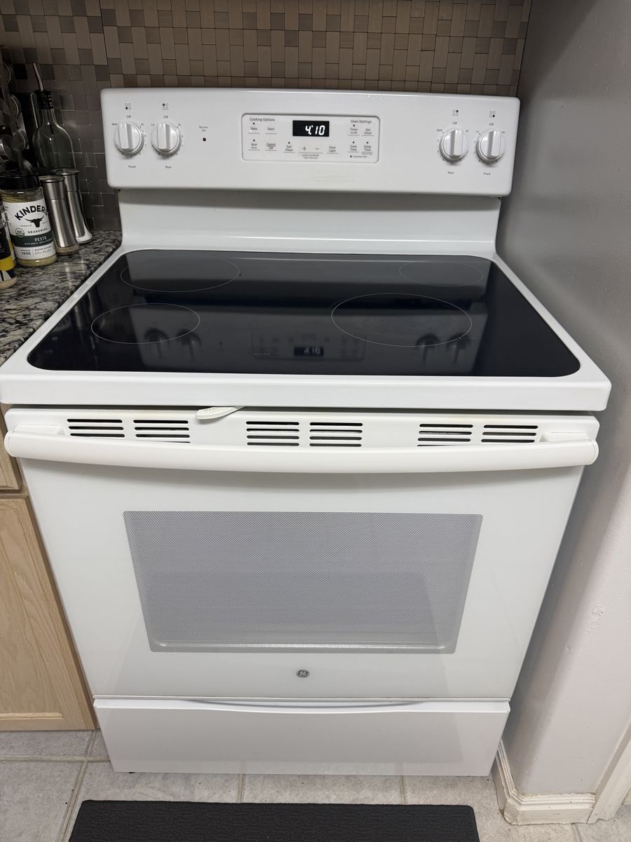 GE White Electric Range with Glass Cooktop