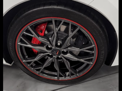C8 Wheels and Tires