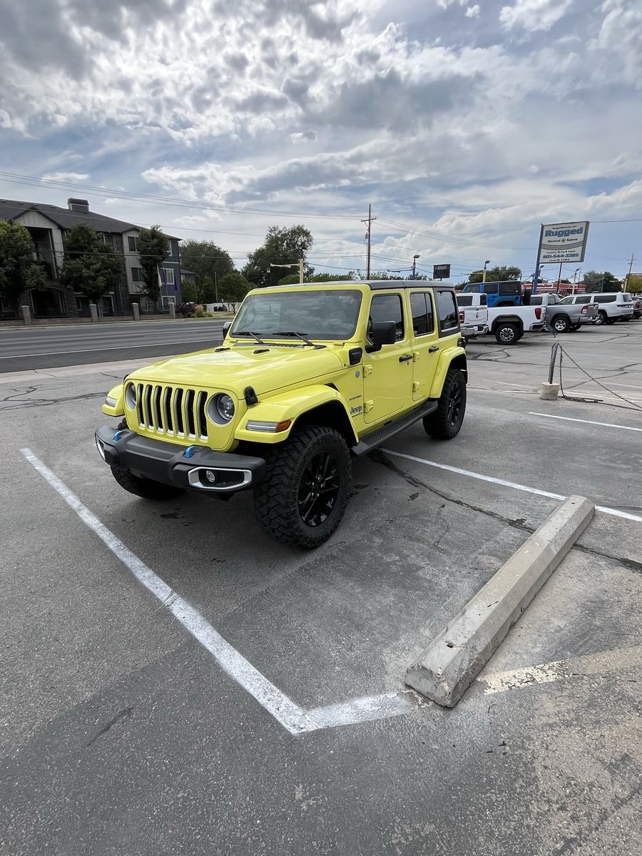 2023 Jeep Wrangler Sahara 4xe