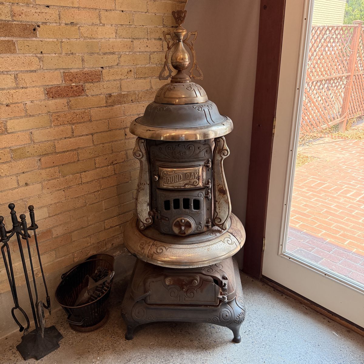 Antique Round Oak Potbelly Stove - Vintage Cast Iron Wood Burning Heater