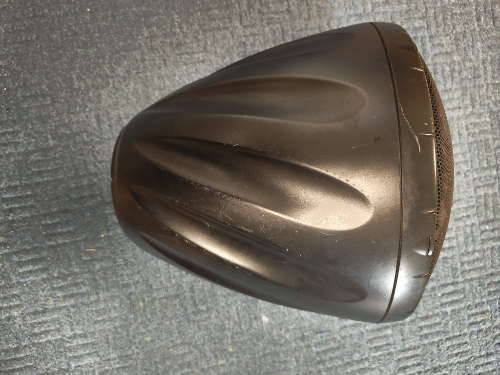 Main image 3