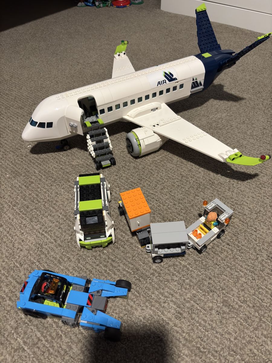 Like new! Lego jumbo jet with all pieces!