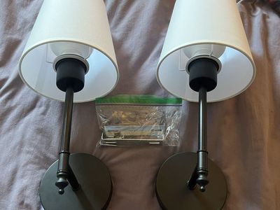 Set of wall sconces, rechargeable