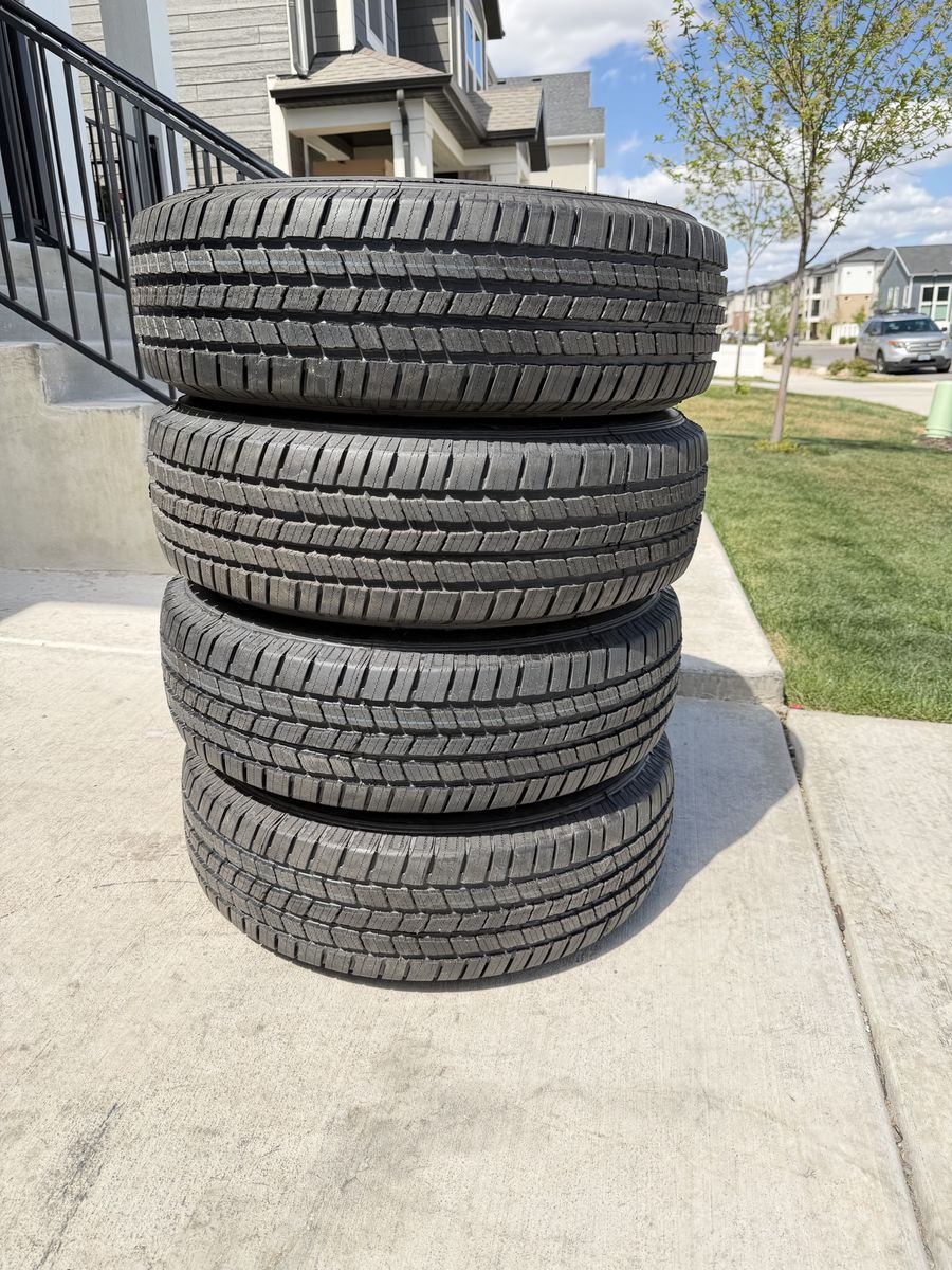 245/75R16 Michelin Agilis LTX Load E Brand New