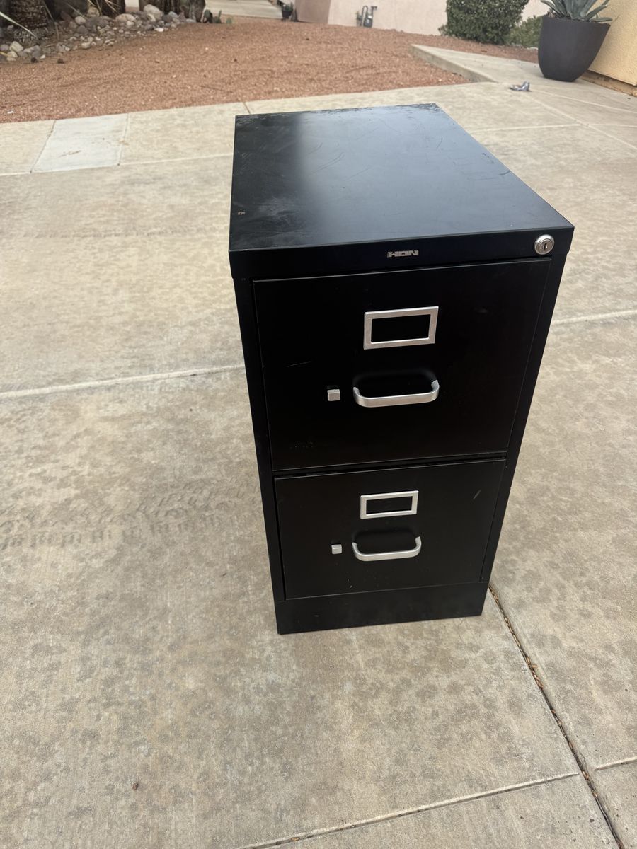 File Cabinet - Working & In Good Condition