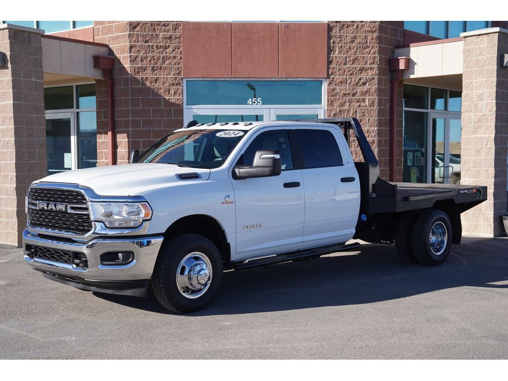 2024 Ram 3500 SLT