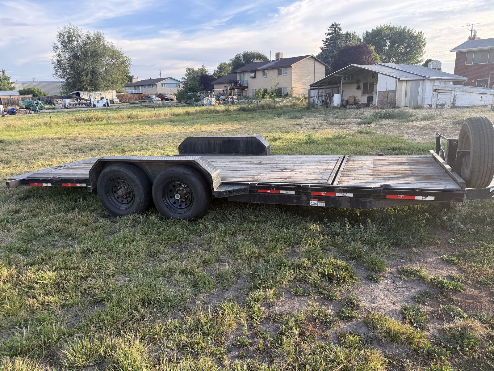 14 k Tilt deck equipment trailer