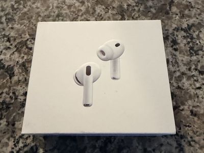 New AirPods Pro 3