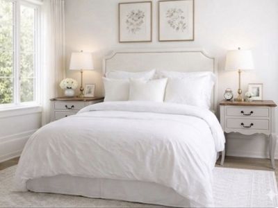 Set Of 2 Nightstands