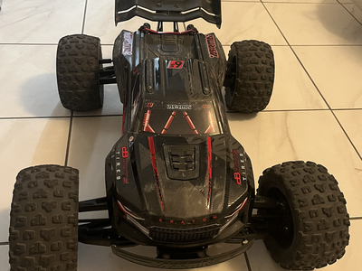ARRMA Kraton 6s EXB