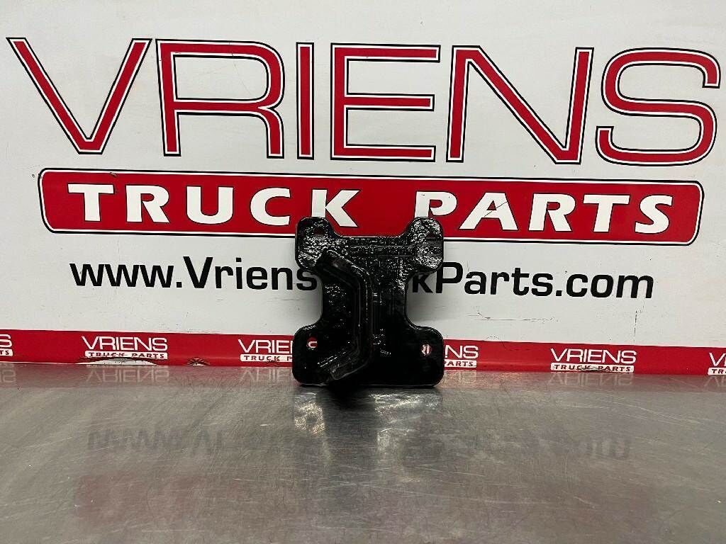 Caterpillar C15 Left Engine Mount for a Kenworth T800