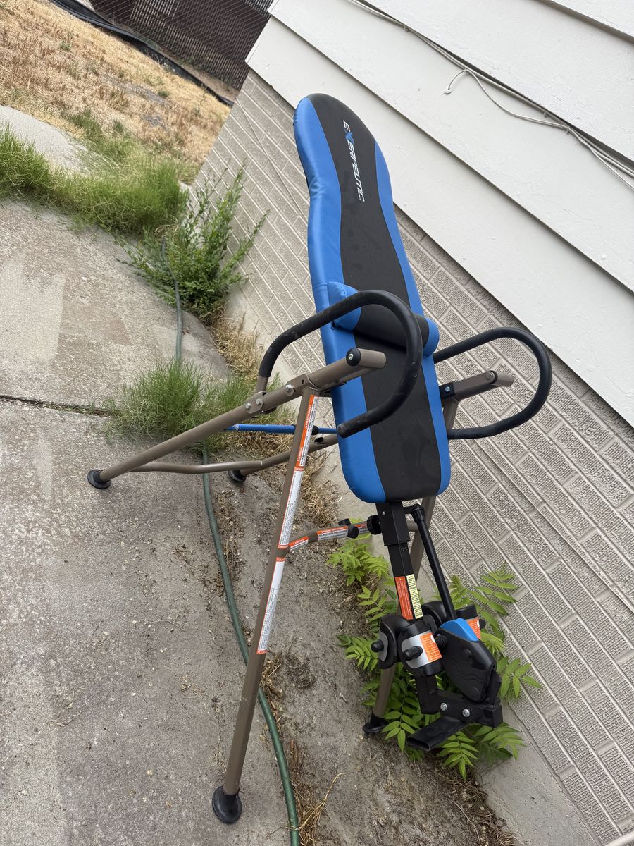 Exerpeutic Inversion Table