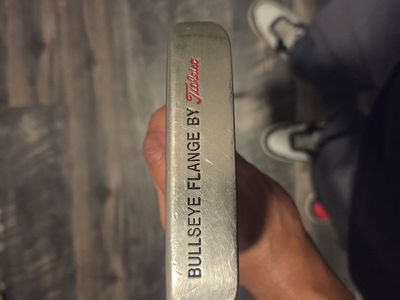 Scott Cameron bullseye flange by titleist