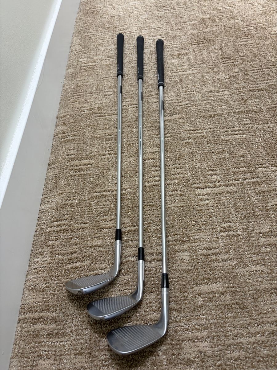 Kirkland Signature Wedge Set — 52° / 56° / 60° (Gap, Sand, Lob)