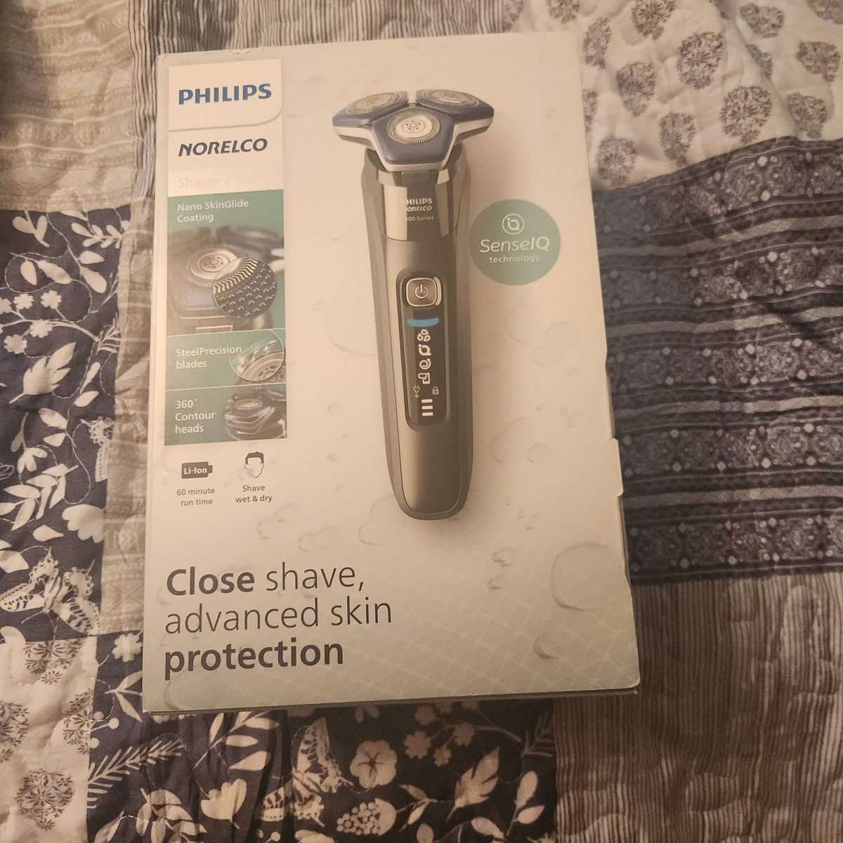electric razor still in box new