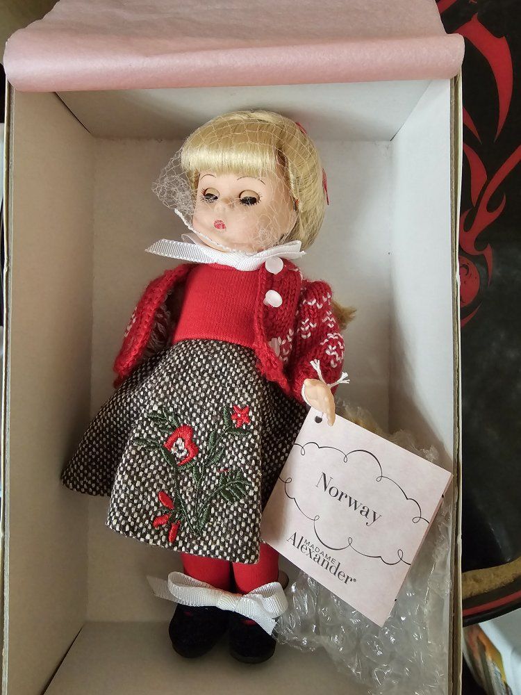 Madame Alexander Countries