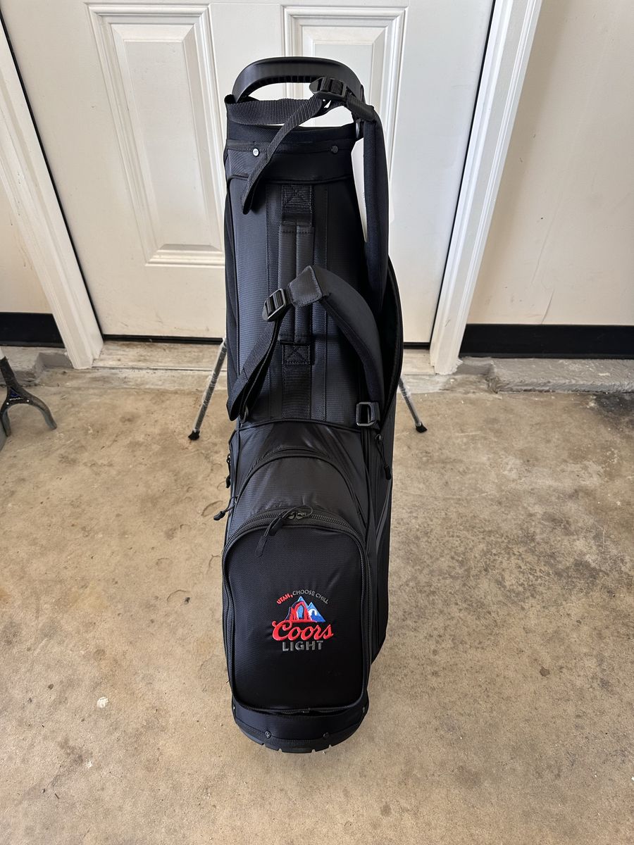 New Callaway Coors Light Golf Bag