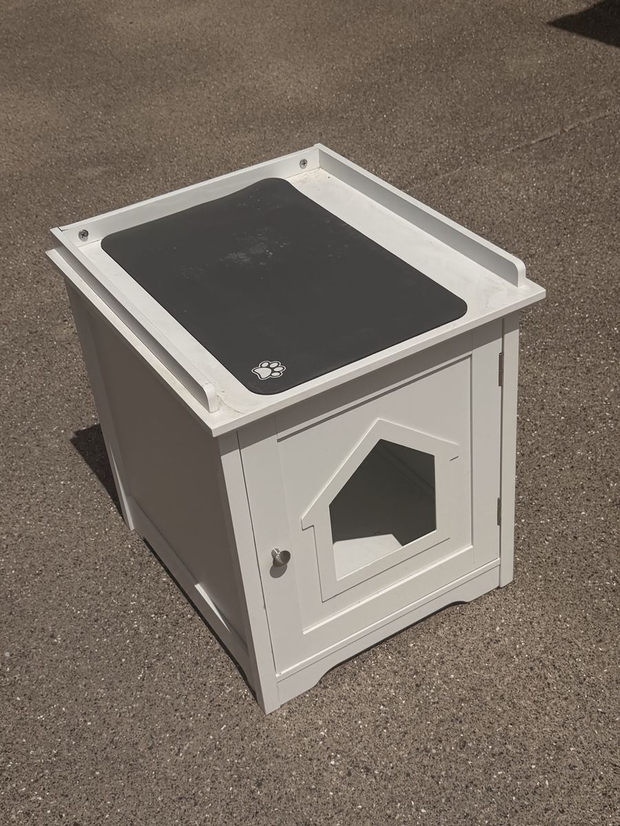 White Wooden Litter Box Enclosure / Pet House with Top Pad