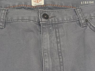 Dockers Men's Straight Fit Gray 100% Cotton Chino Pants - W40 L32