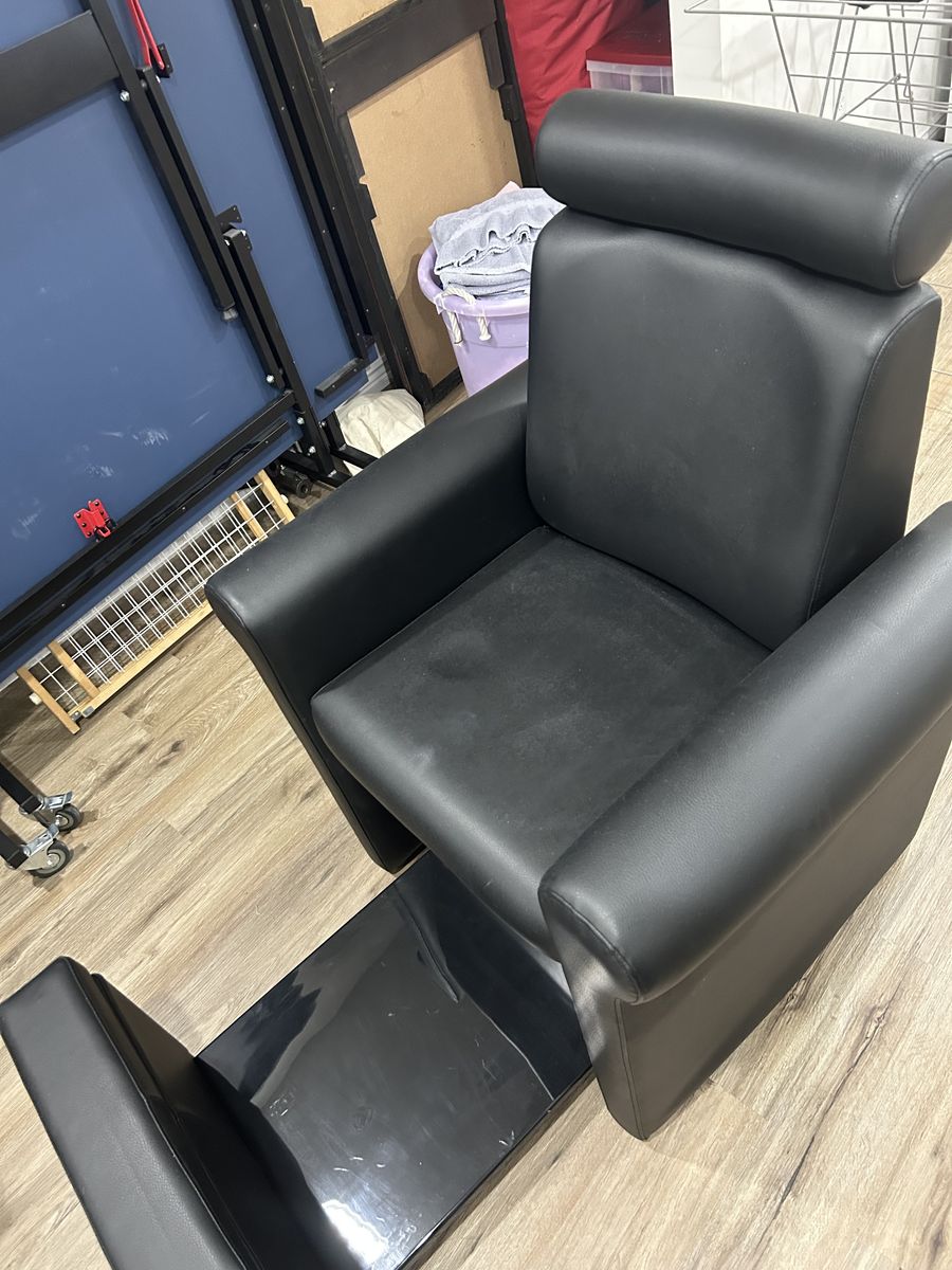 Pedicure Chair