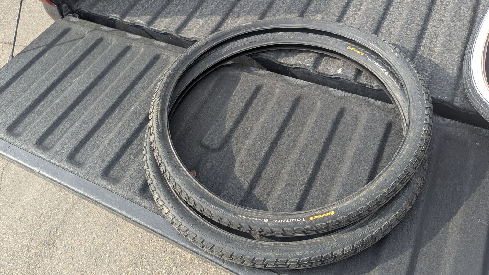 Bike tire pair 26x1.75 Continental/bicycle