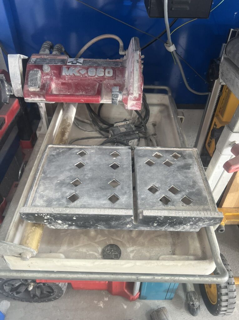 Tile Saw