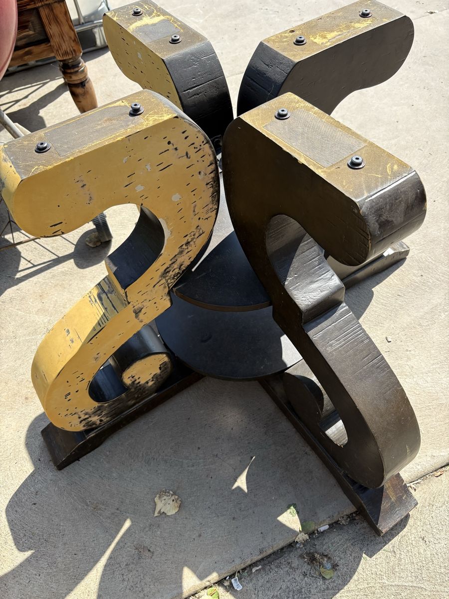 Main image 2
